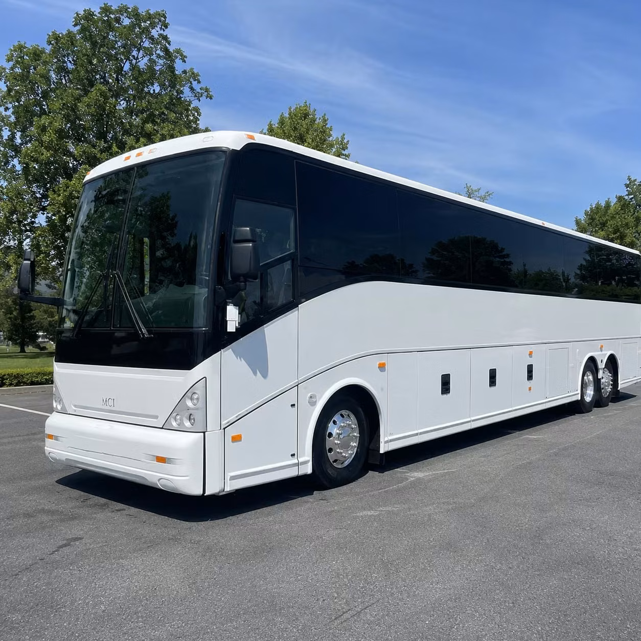 bus rental options for fall river trips