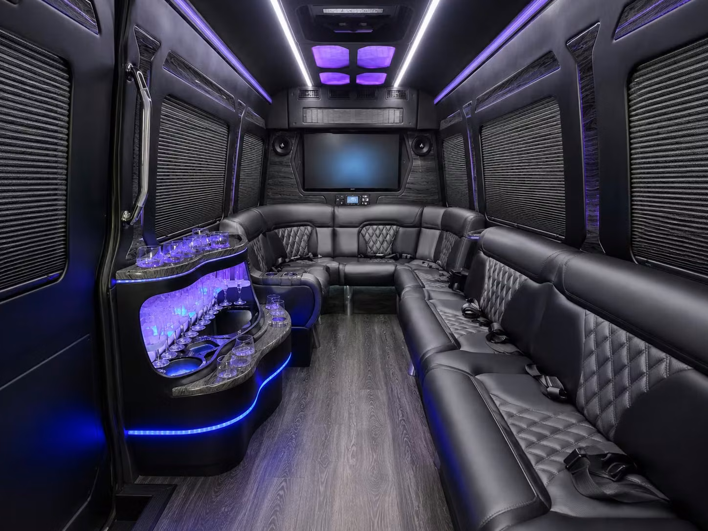 choose the right bus for long distance sports team travel from fall river