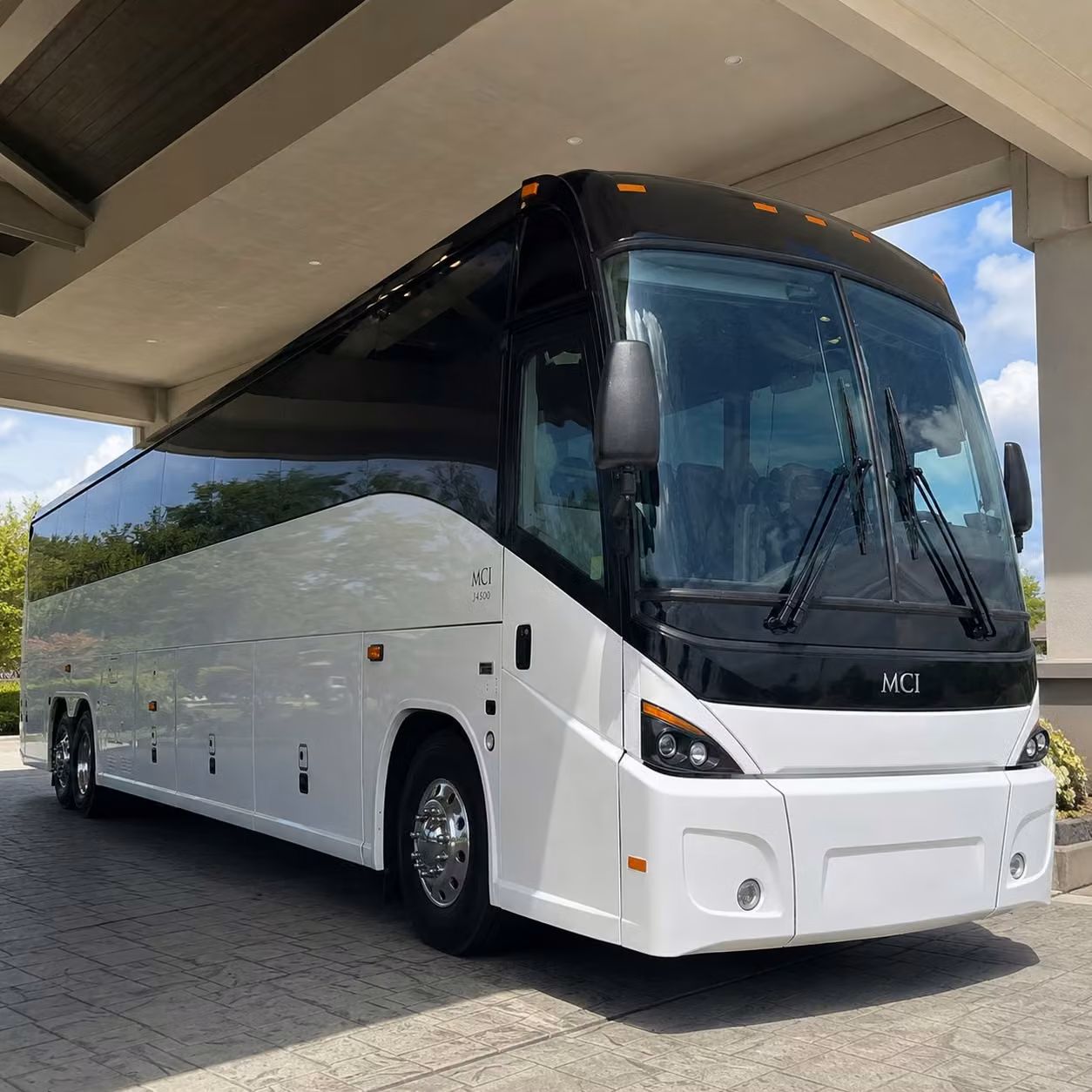 how trip distance and duration affect fall river charter bus rates