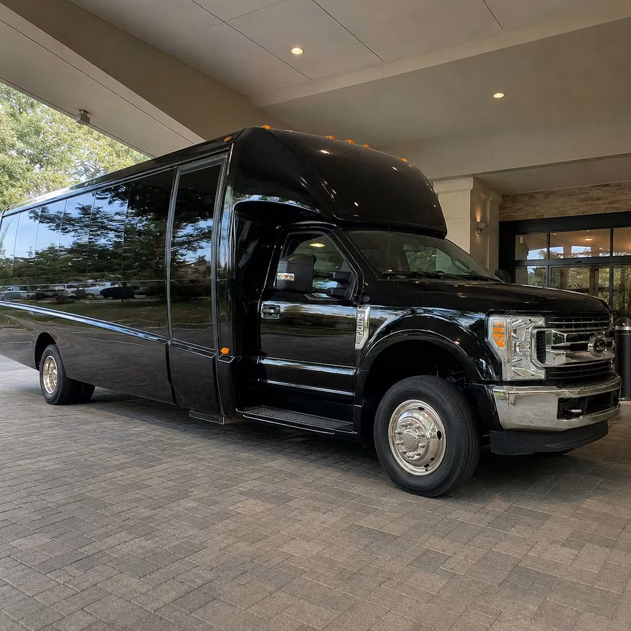 minibus rentals for fall river youth ministry and small group travel